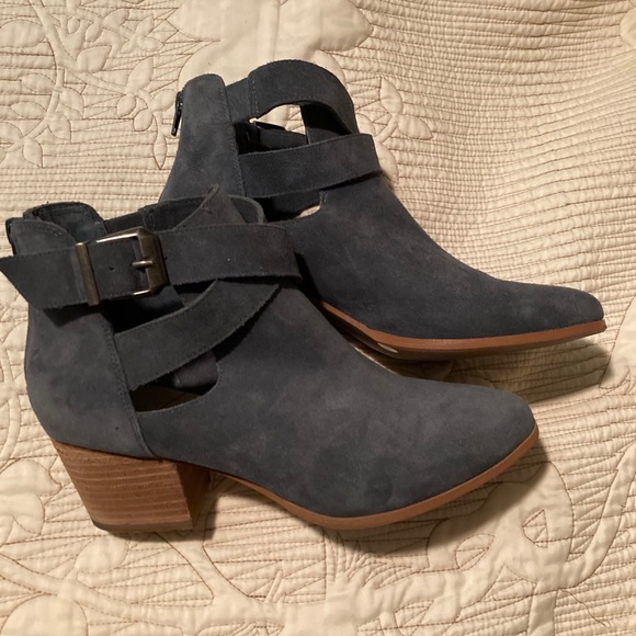 Sole Society Bootie LIKE NEW - Only Worn Twice - Picture 3 of 6